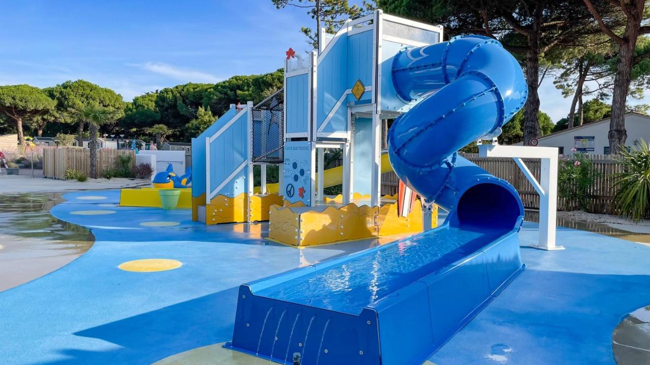 Camping Le Suroit لو بوا بلاج أو ر المظهر الخارجي الصورة